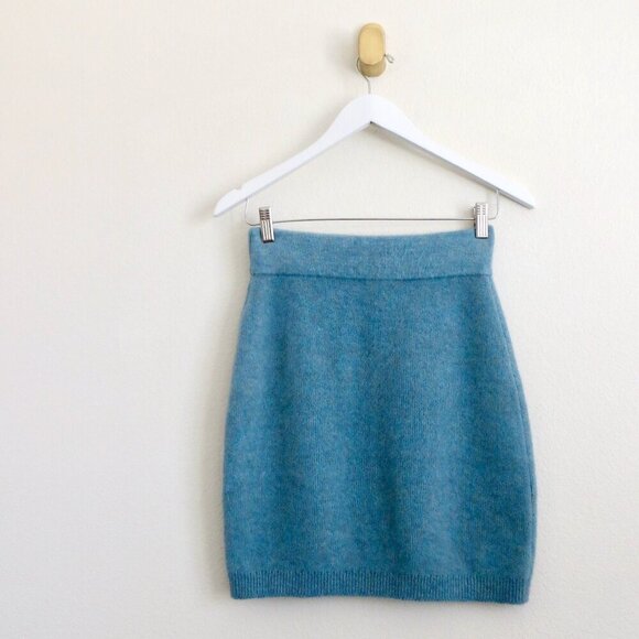 NEW! Babaton Aritzia Pull On Mini Skirt Wool Blend Light Blue SZ S - Picture 4 of 7